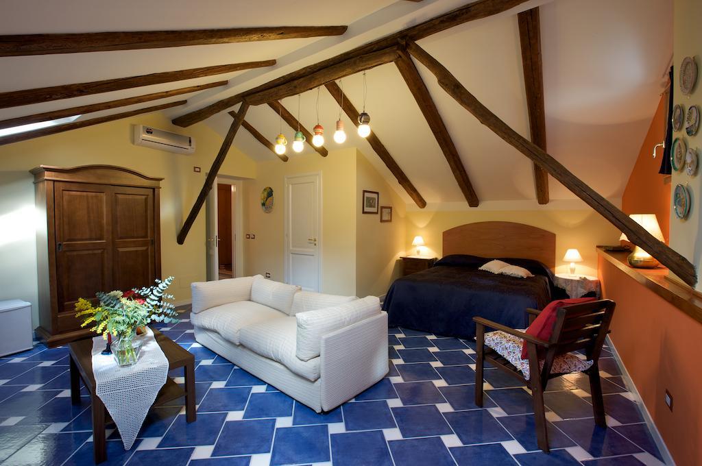 La Casa Di Donn'Amelia Bed & Breakfast Molina  Стая снимка